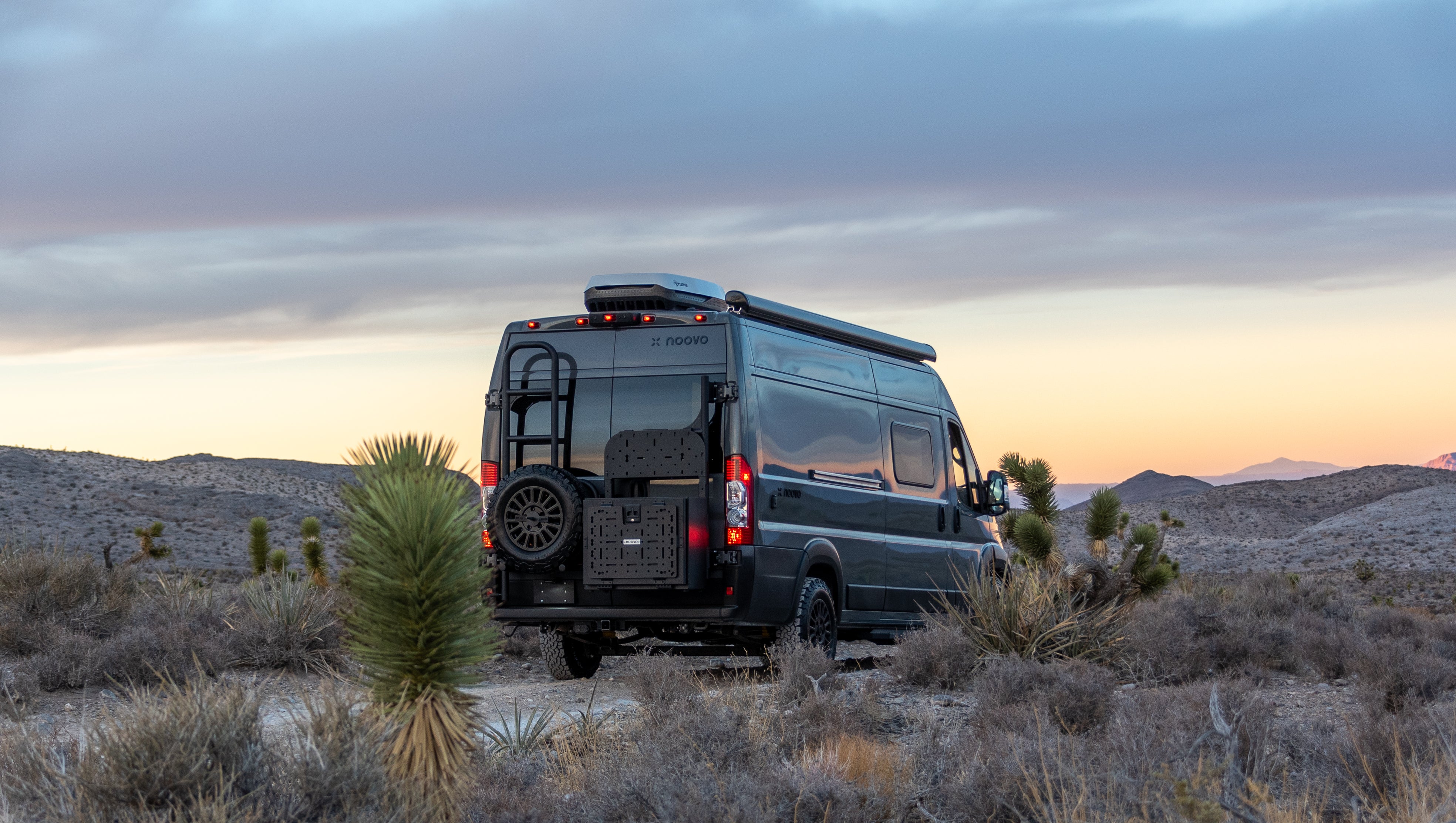 Rover Vans Gear Box Tactical Edition Black