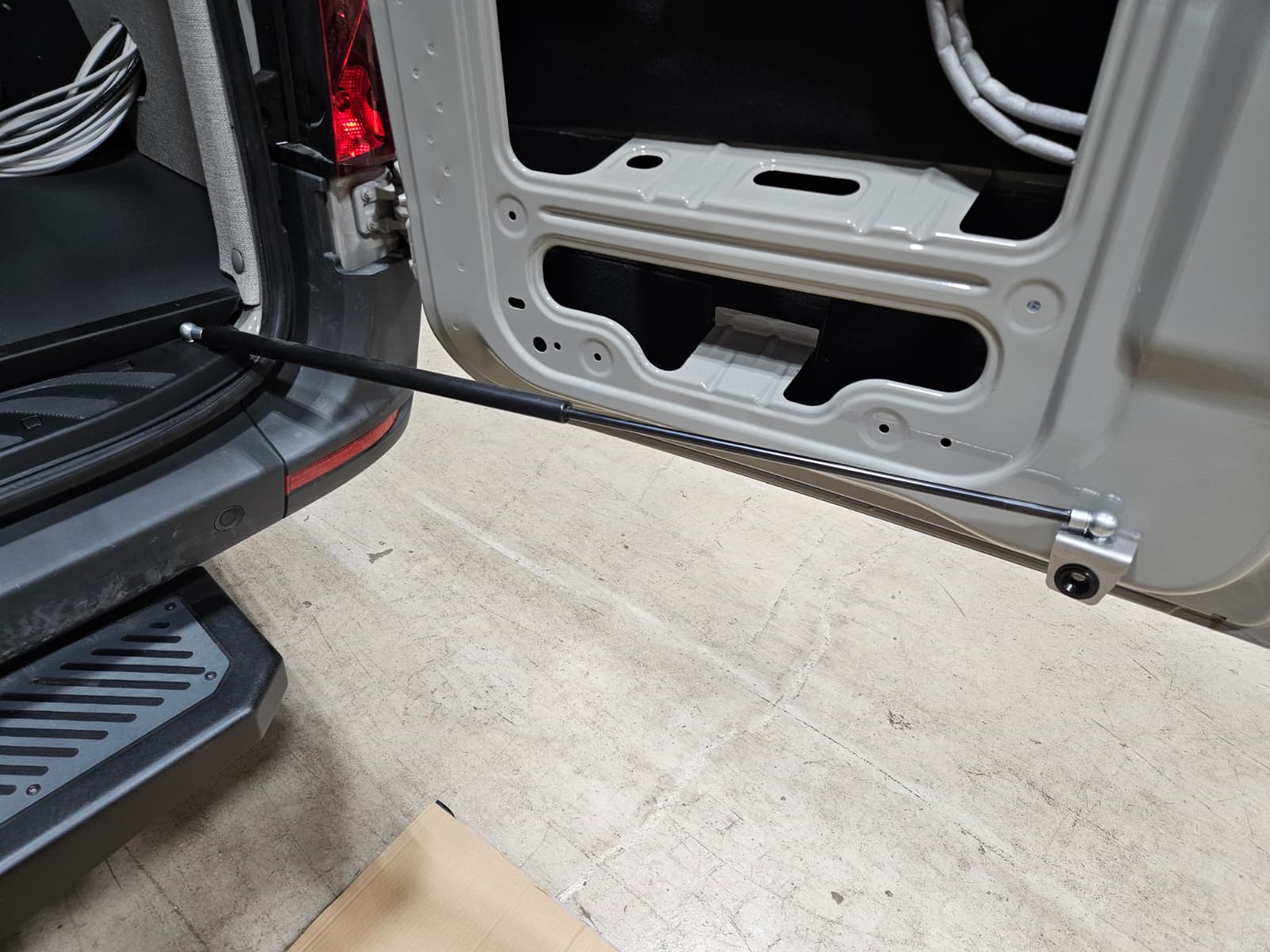 Rover Door Vector