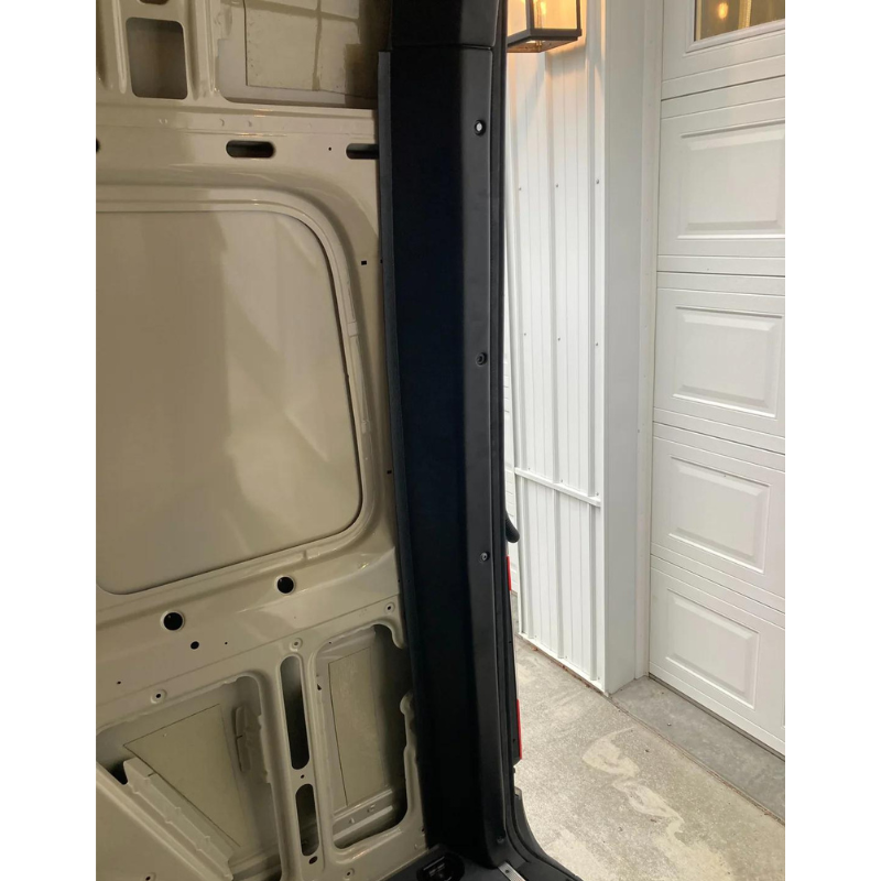 Mercedes Sprinter D-Pillar Trim Kit (Rear Door Threshold)